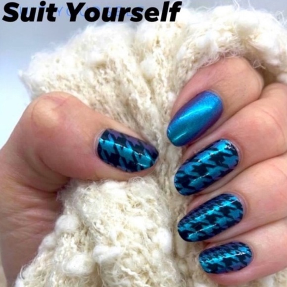 🎉3/$25 NEW Color Street Nail Strips Suit Yourself teal to purple houndstooth - Picture 9 of 11
